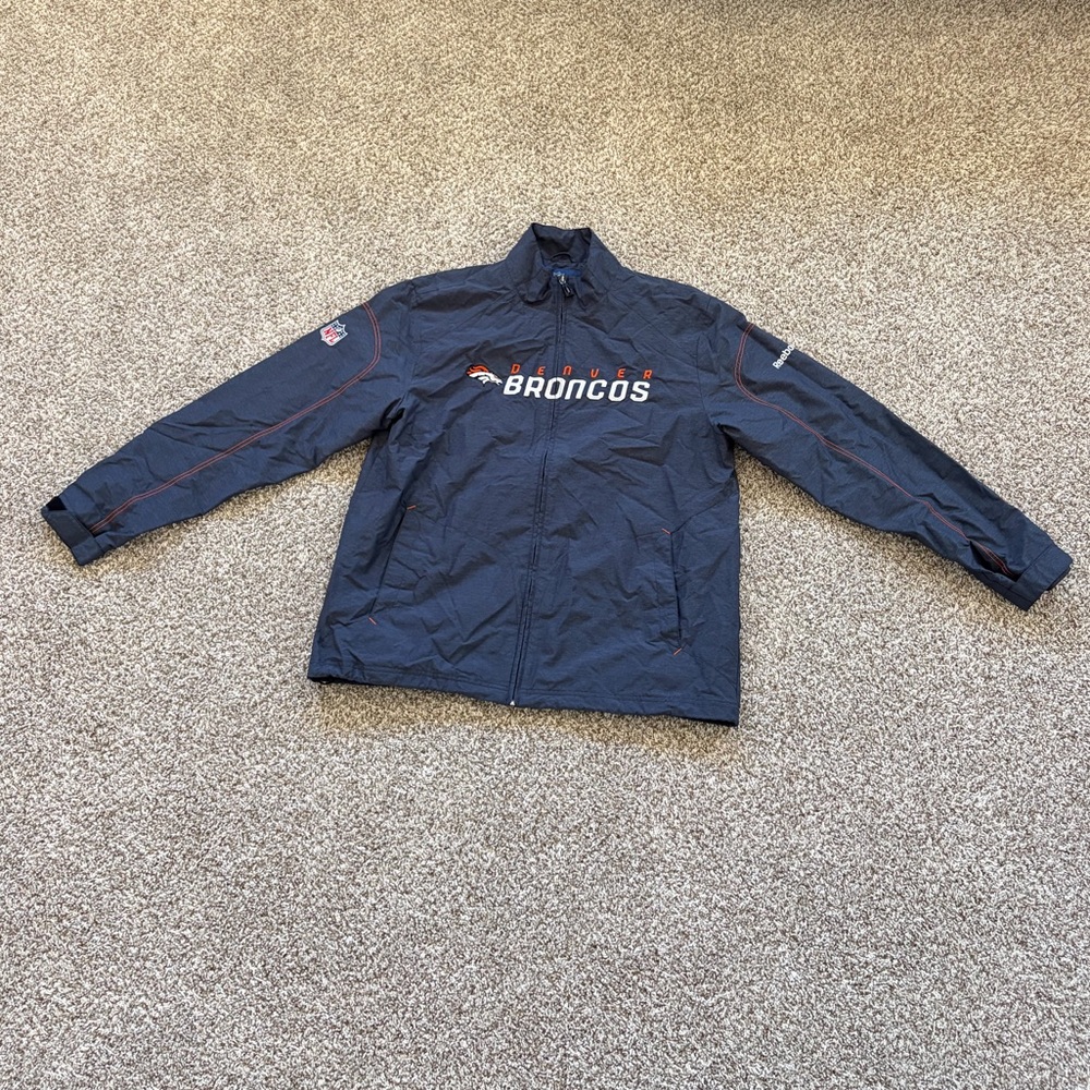 Denver Broncos NFL On the Field Reebok Wind Breaker Size Large